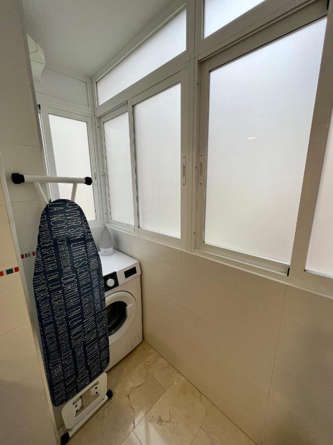 Apartamentos Prestige Suites Malaga III Exterior photo